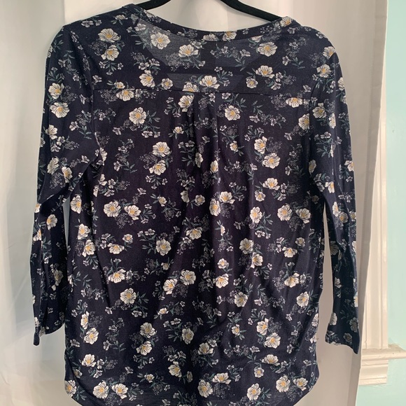 Long sleeve flowery blue H&M top! - Picture 2 of 3